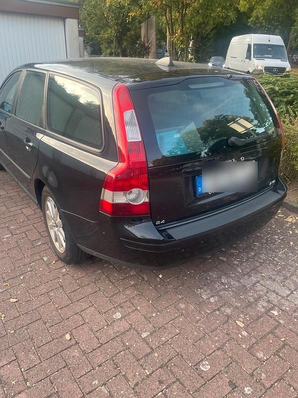 Gebraucht 2006 Volvo V50 Kombi | 2.500 € - Bild 1/4