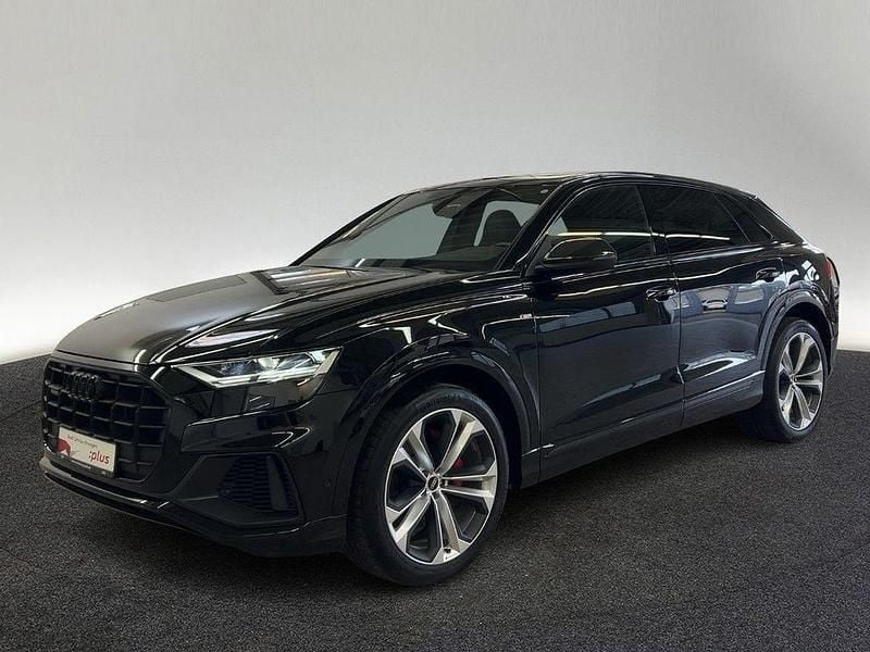 Gebraucht Audi Q8 Competition 340 PS (250 kW) 2023 Mythosschwarz metallic SUV