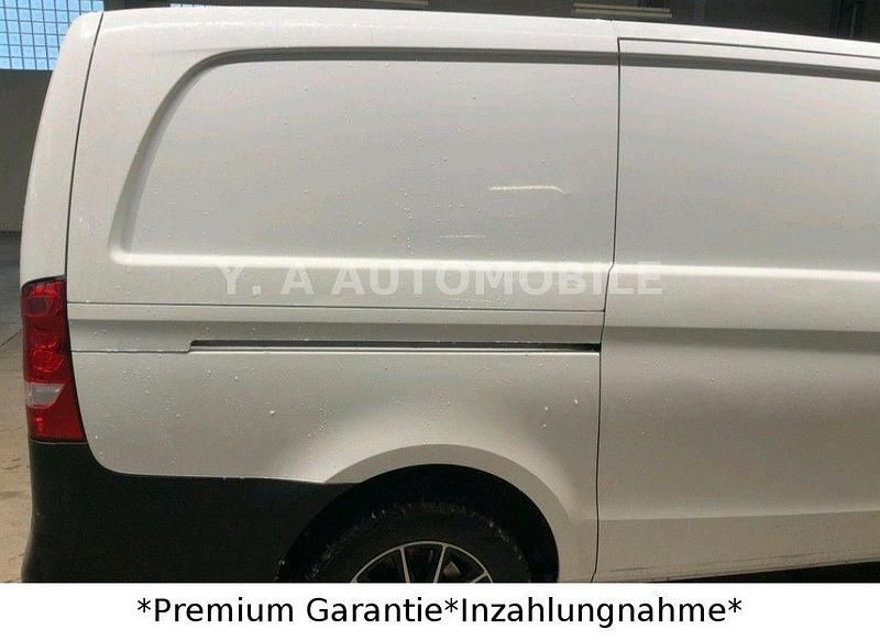 Gebraucht Mercedes Vito 114 PS (83 kW) 2018 Weiß Van