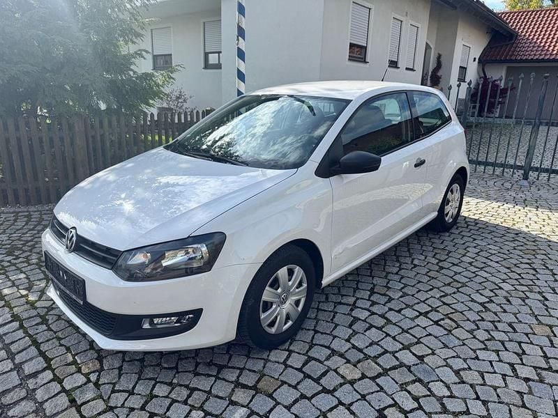 Gebraucht 2013 VW Polo Life Kleinwagen | 2.999 € (Guter Preis) - Bild 1/4