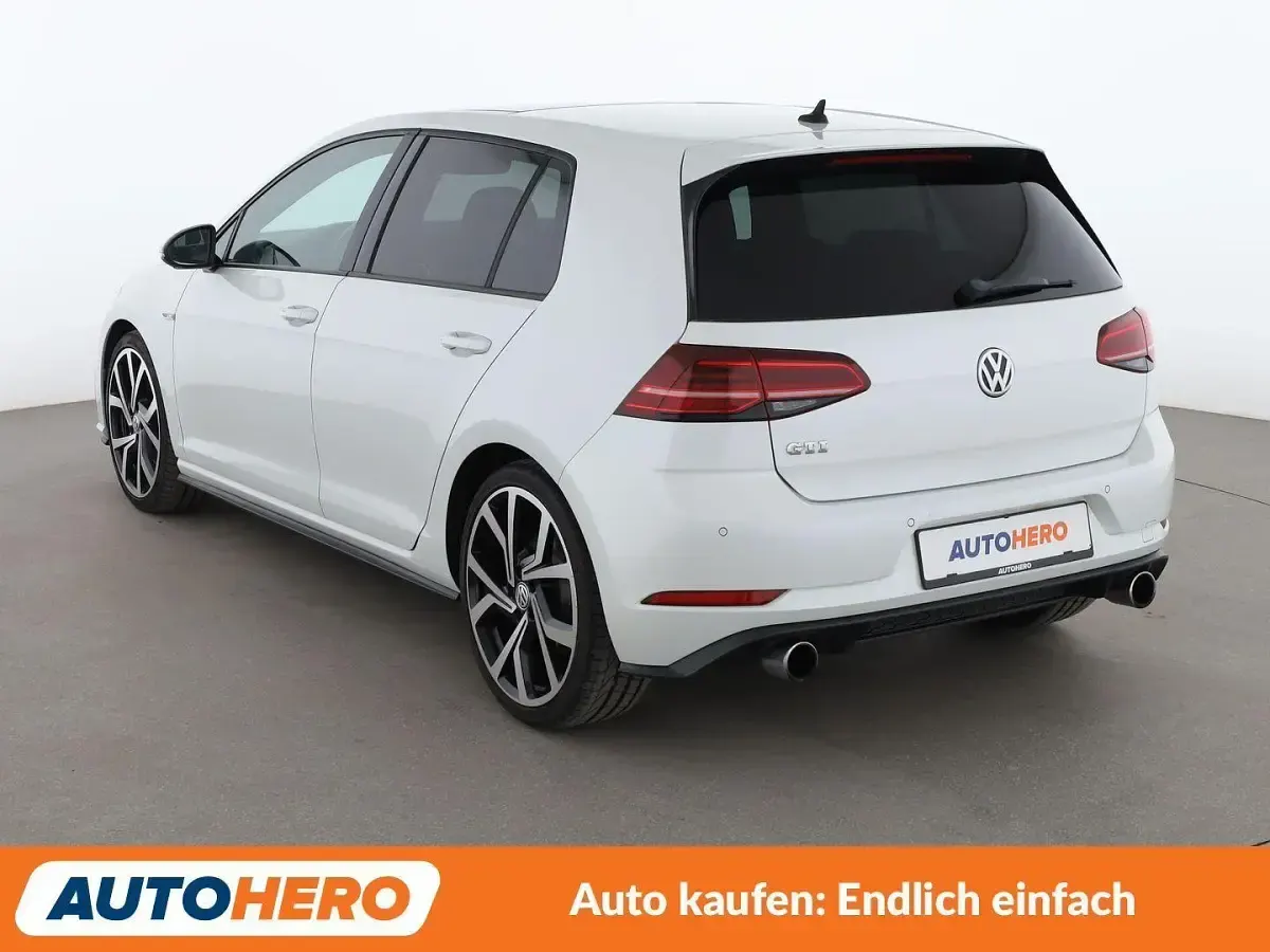 Gebraucht VW Golf VII GTI 230 PS (169 kW) 2018 Weiß Limousine