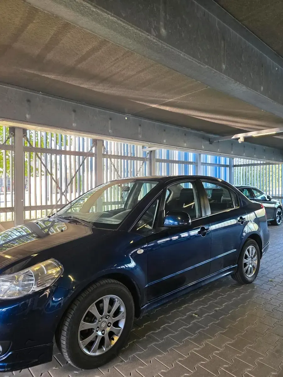 Gebraucht Suzuki SX4 107 PS (78 kW) 2008 Limousine