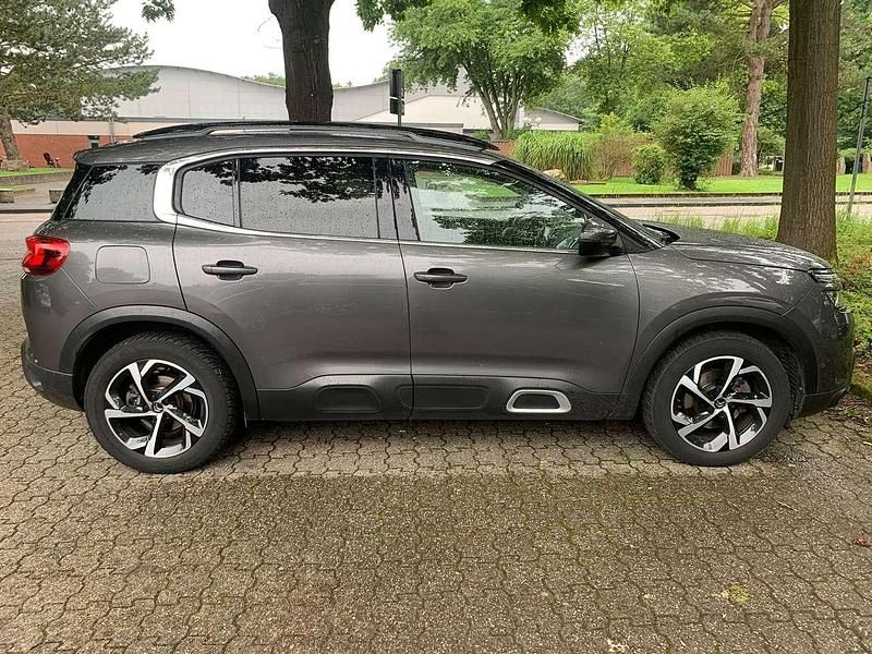 Grau Gebraucht 2019 Citroën C5 Aircross PureTech SUV | 18.800 € (Guter Preis) - Bild 1/4