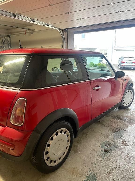 Usado Mini ONE 90 HP (66 kW) 2002 Vermelho Citadino