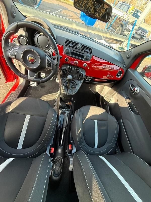Usata Abarth 500 130 CV (95 kW) 2015 Rosso Utilitaria