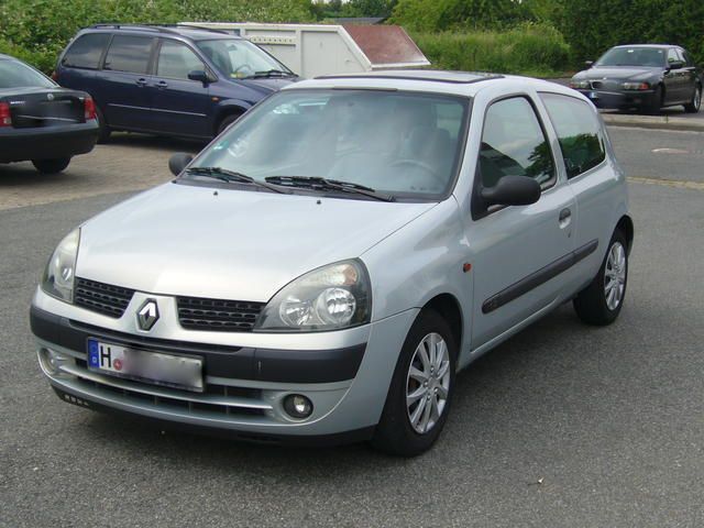 Gebraucht Renault Clio II Expression 82 PS (60 kW) 2002 Silber Limousine