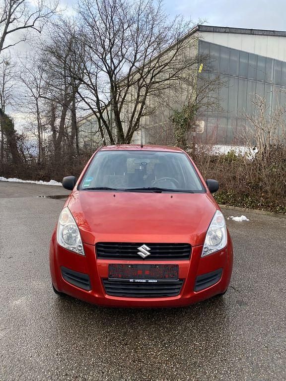 Gebraucht Suzuki Splash 65 PS (47 kW) 2009 Rot Kleinwagen