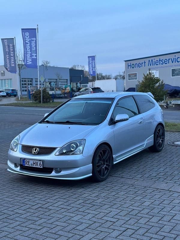 Gebraucht Honda Civic 110 PS (80 kW) 2005 Silber Kleinwagen