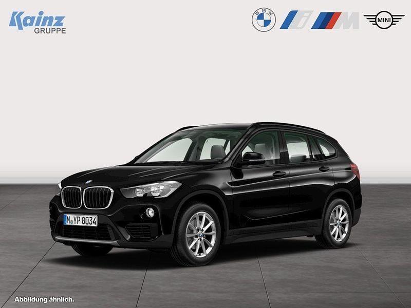 Gebraucht BMW X1 Advantage 150 PS (110 kW) 2018 Black sapphire metallic SUV