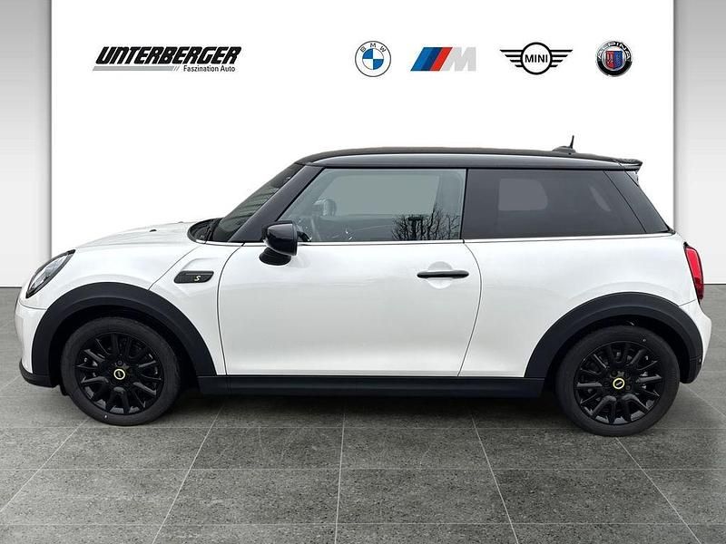 Gebraucht Mini Cooper SE 135 kW (184 PS) 2023 Weiß Kleinwagen