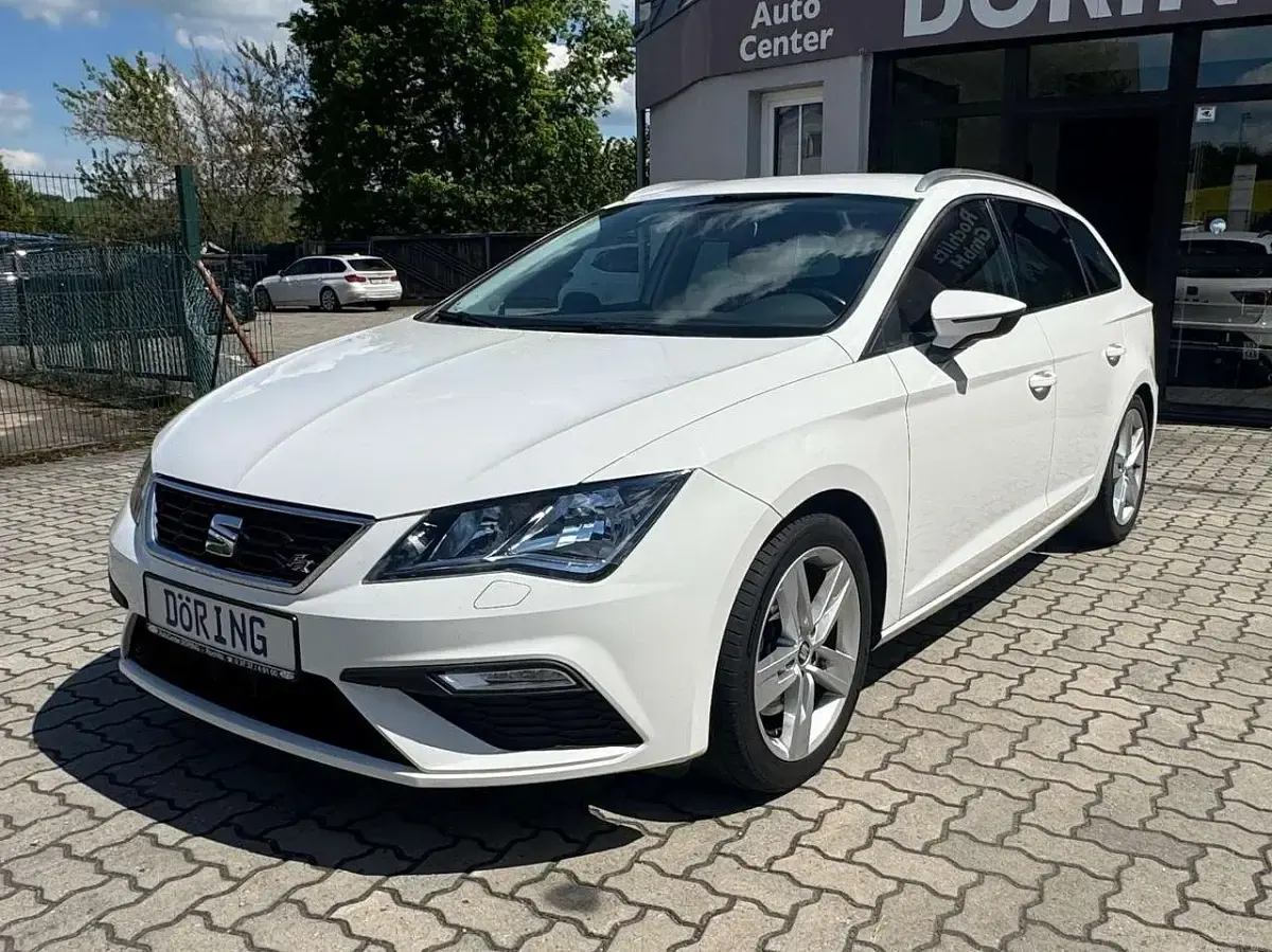 Gebraucht Seat Leon FR 179 PS (131 kW) 2018 "candy" weiss Kombi
