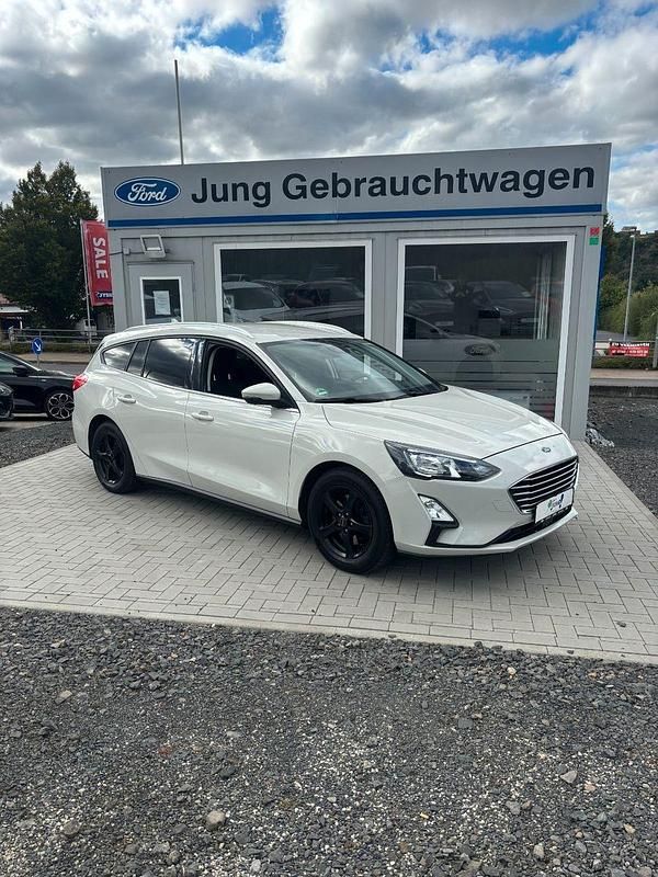 Gebraucht Ford Focus Cool & Connect 125 PS (91 kW) 2021 Kombi