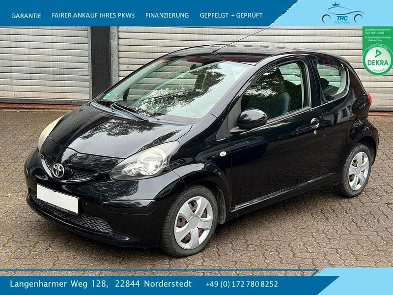 Schwarz Gebraucht 2006 Toyota Aygo Kleinwagen | 1.750 € (Fairer Preis) - Bild 1/4