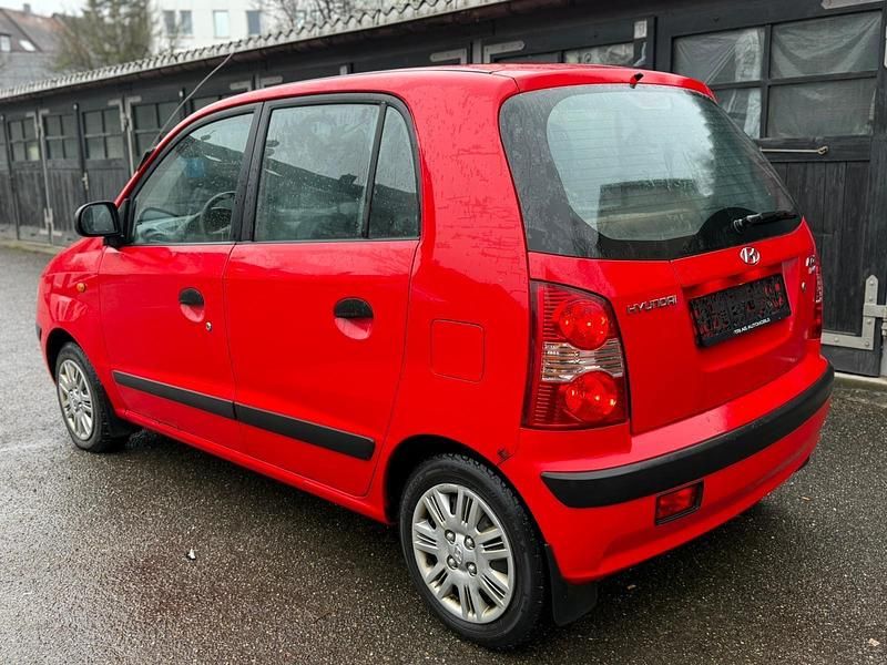 Gebraucht Hyundai Atos 63 PS (46 kW) 2007 Rot Kleinwagen
