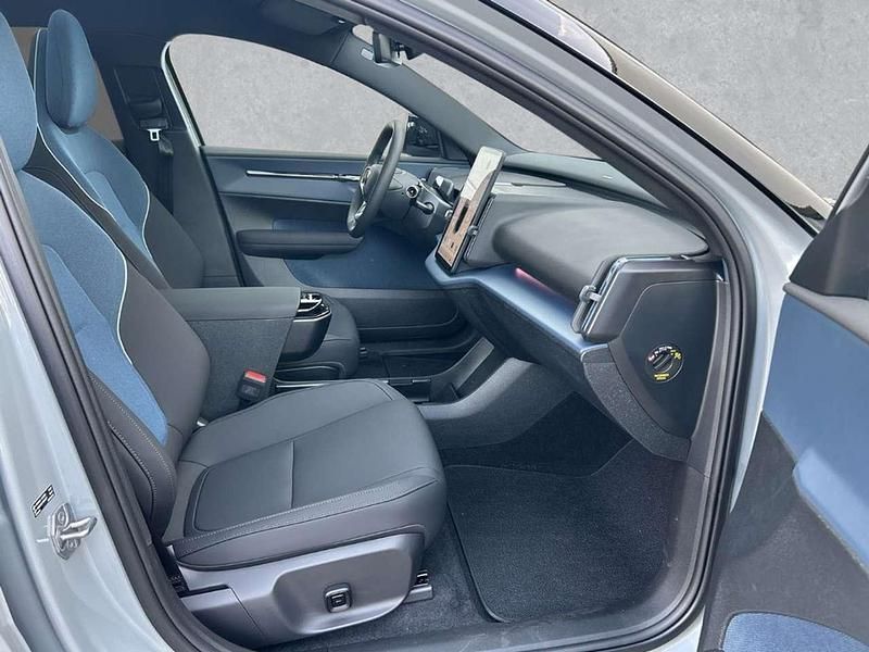 Gebraucht Volvo EX30 CC Performance 314 kW (428 PS) 2025 Grau SUV