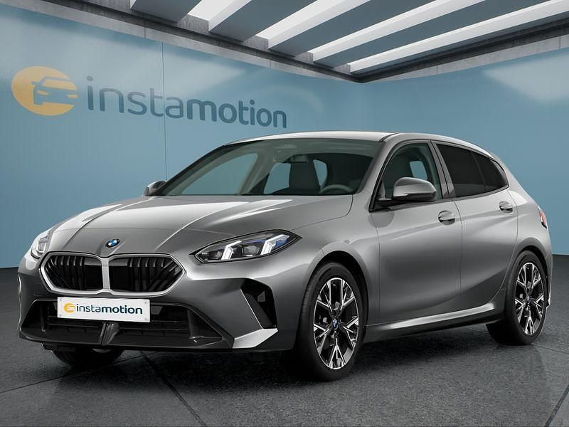 Grau Neu 2025 BMW 116 M Sport Kleinwagen | 35.249 € (Fairer Preis) - Bild 1/4