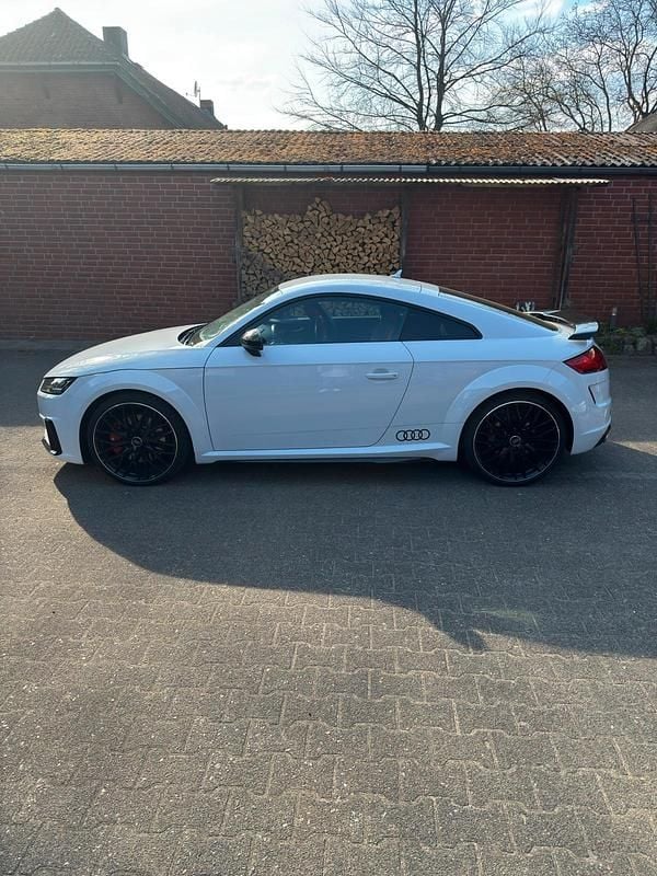 Gebraucht Audi TTS Competition 306 PS (225 kW) 2019 Weiß Coupé