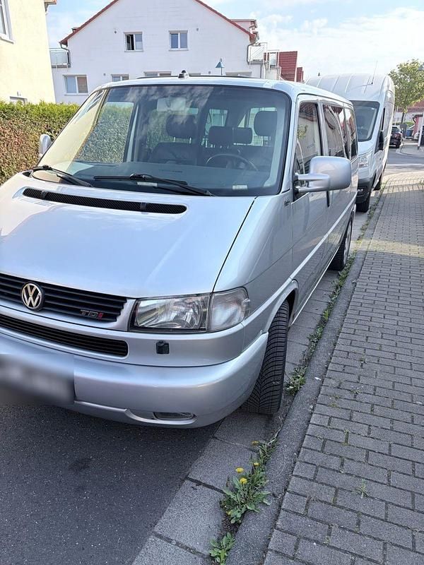 Second-hand VW T4 151 CP (111 kW) 2000 Argintiu Van