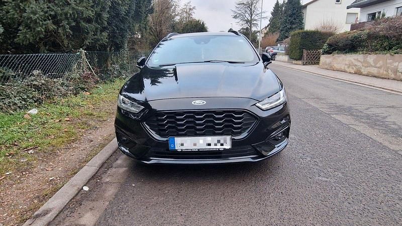 Gebraucht Ford Mondeo ST-Line 150 PS (110 kW) 2019 Schwarz Kombi