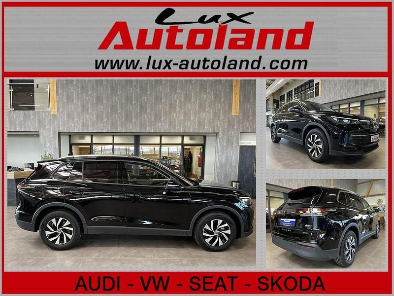 Schwarz Neu 2024 VW Tiguan Life SUV | 39.200 € (Superpreis) - Bild 1/4