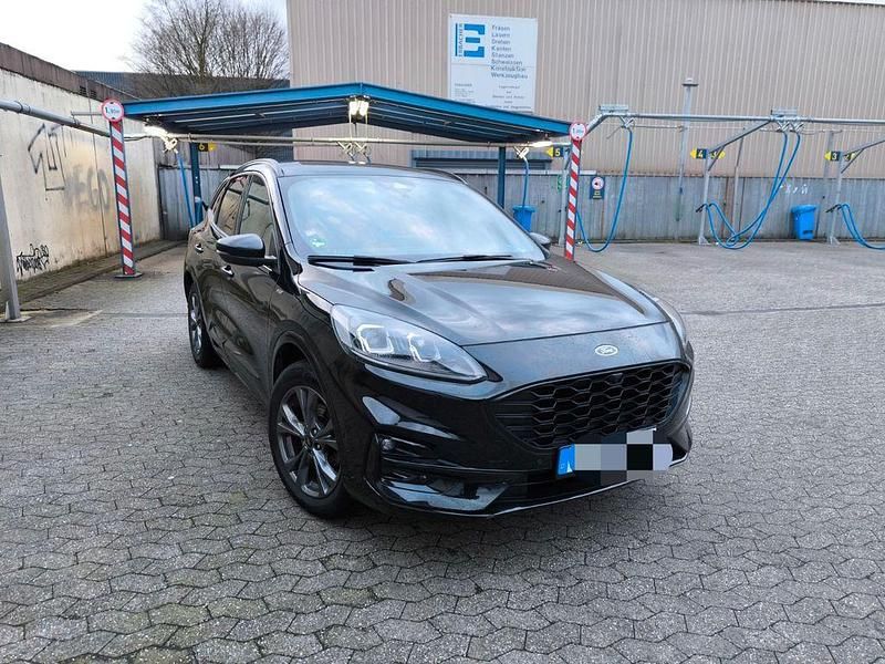 Gebraucht Ford Kuga ST-Line X 150 PS (110 kW) 2021 Schwarz SUV