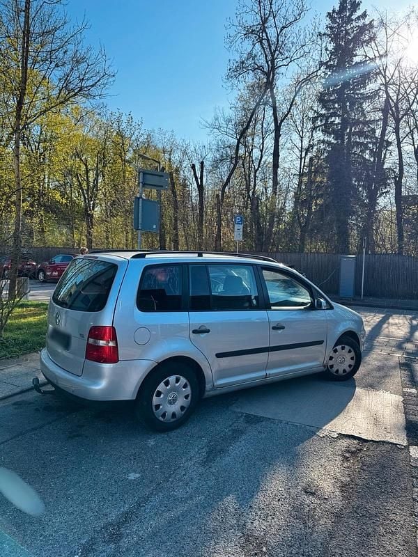 Gebraucht VW Touran 105 PS (77 kW) 2006 Andere farben Van / Kleinbus