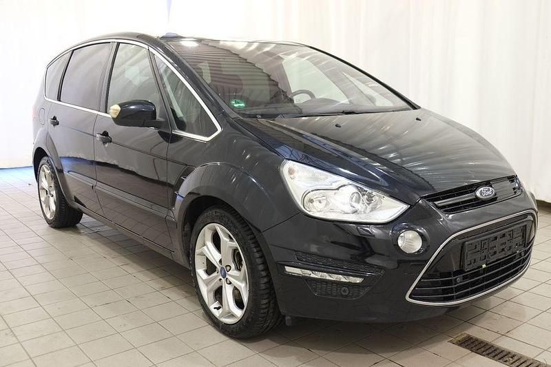 Gebraucht Ford S-MAX Titanium 203 PS (149 kW) 2010 Schwarz Van / Kleinbus