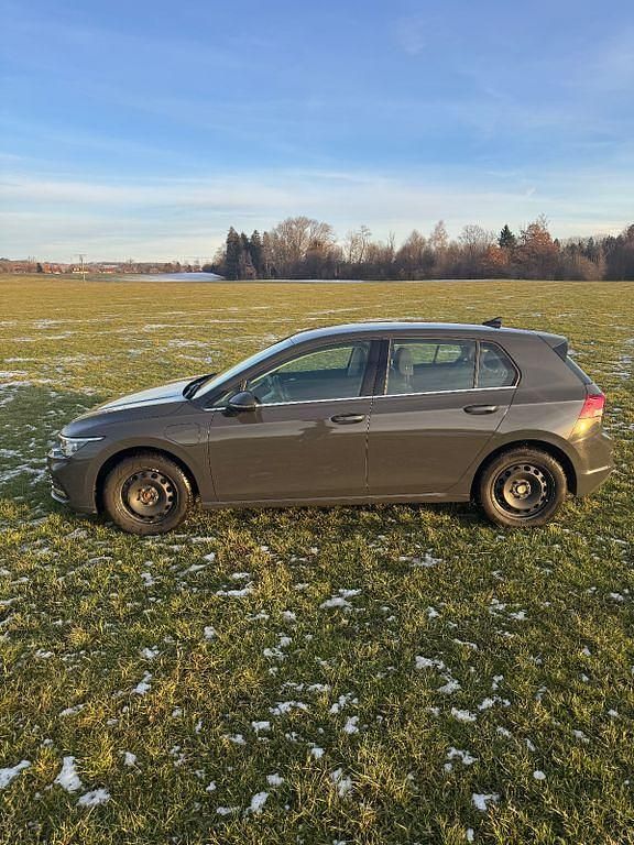 Gebraucht VW Golf VII Style 204 PS (150 kW) 2021 Grau Kleinwagen