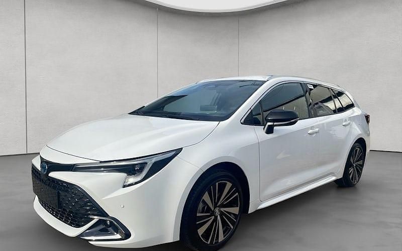 Neu Toyota Corolla 180 PS (132 kW) 2025 Weiß Kombi
