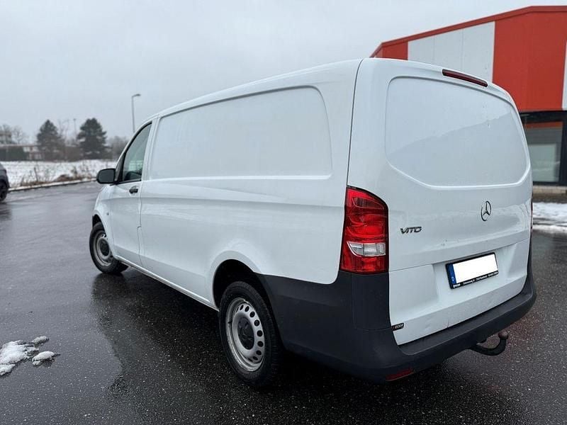 Gebraucht Mercedes Vito 114 PS (83 kW) 2018 Weiß Van