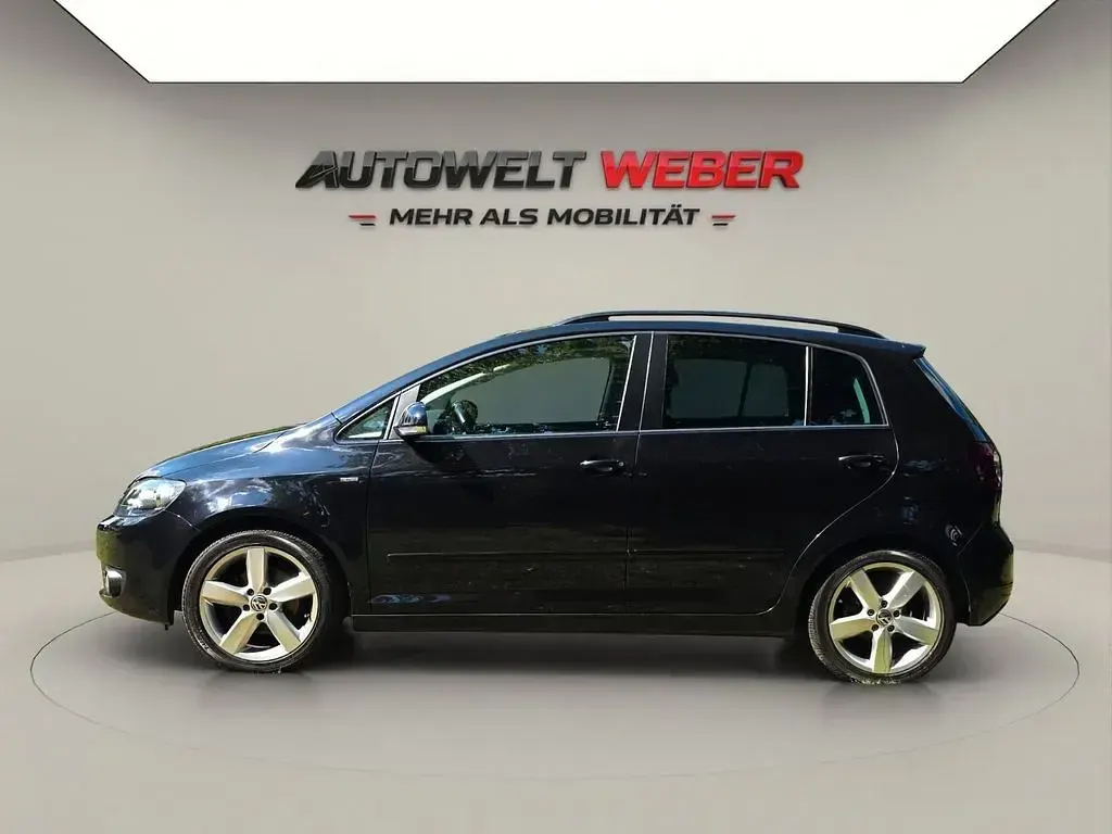 Gebraucht VW Golf Plus Life 122 PS (89 kW) 2014 Schwarz Van / Kleinbus