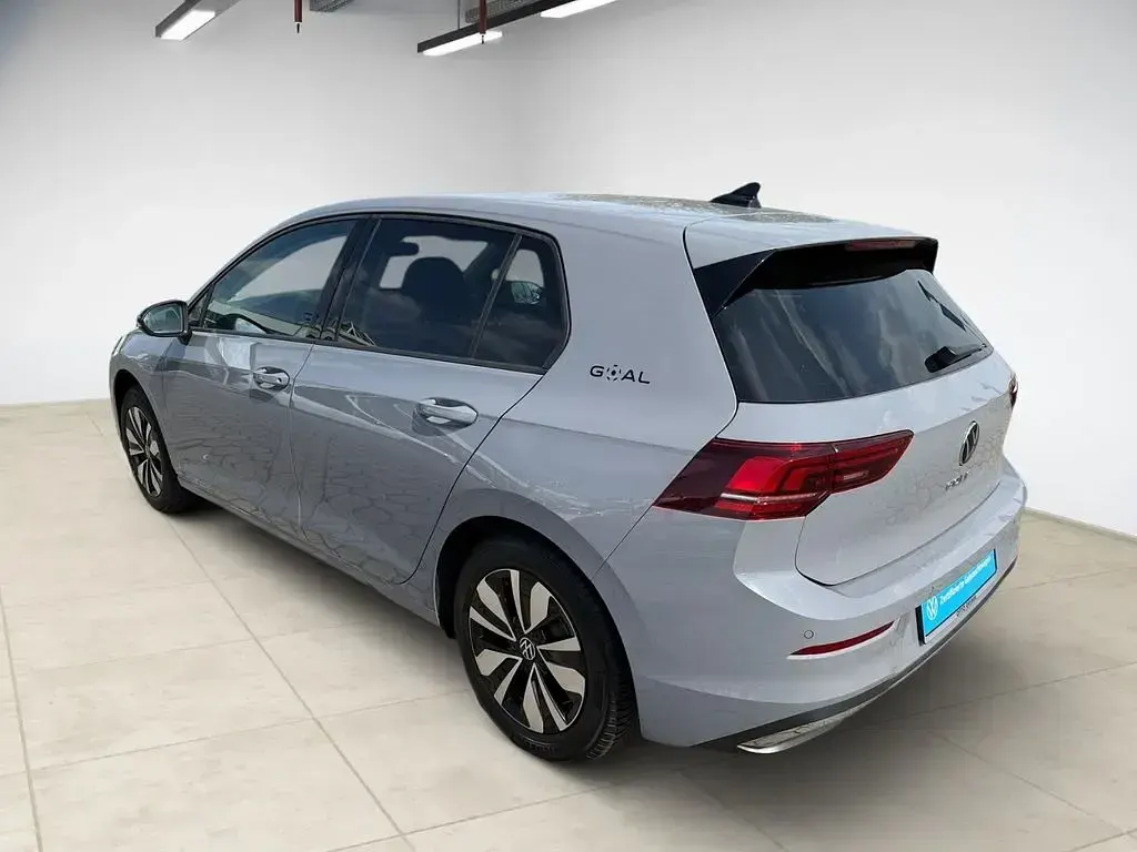 Gebraucht VW Golf VIII Goal 150 PS (110 kW) 2025 Grau Limousine