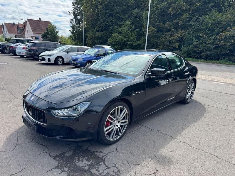 Schwarz Gebraucht 2014 Maserati Ghibli Coupé | 27.900 € (Etwas zu teuer) - Bild 1/4