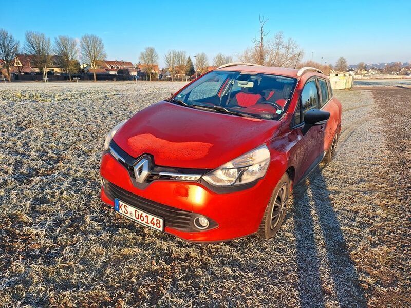 Gebraucht Renault Clio IV Luxe 90 PS (66 kW) 2013 Rot Limousine