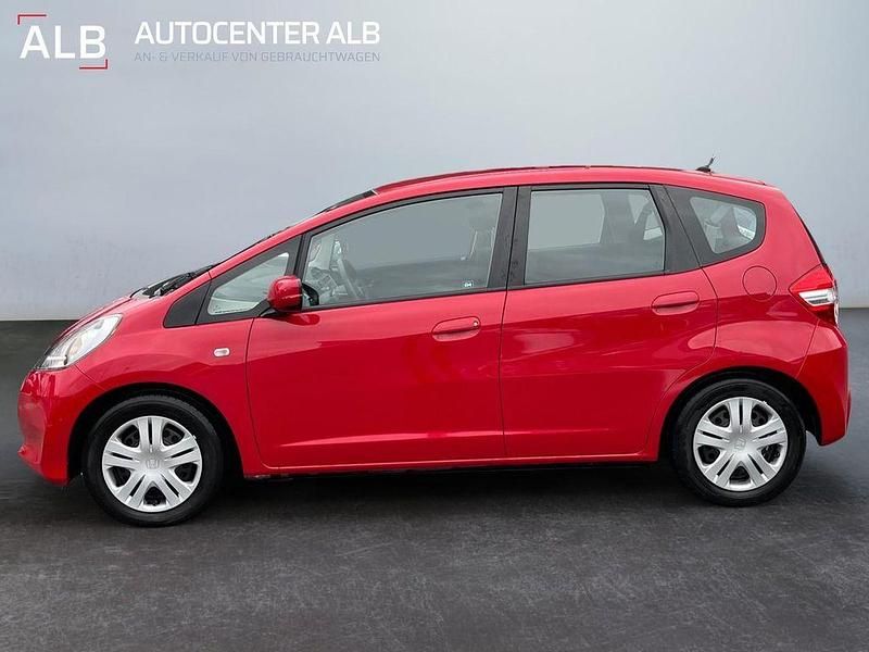 Gebraucht Honda Jazz 90 PS (66 kW) 2011 Rot Kleinwagen