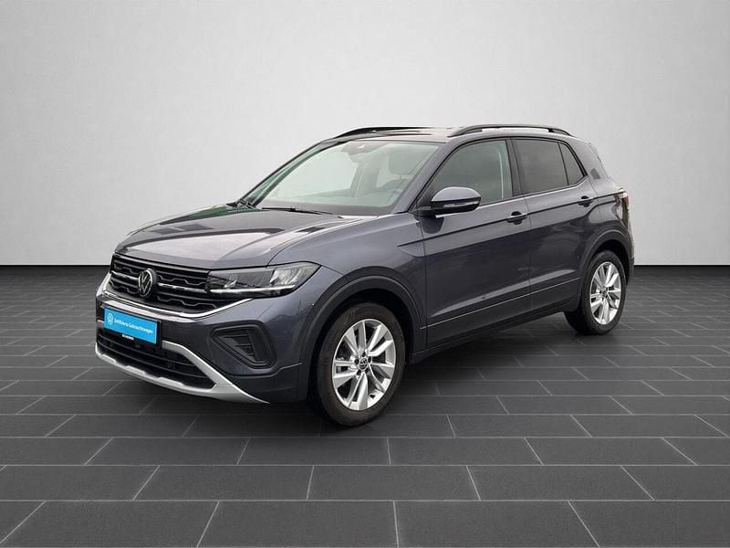 Rauchgrau metallic Gebraucht 2025 VW T-Cross Life SUV | 22.600 € (Guter Preis) - Bild 1/4