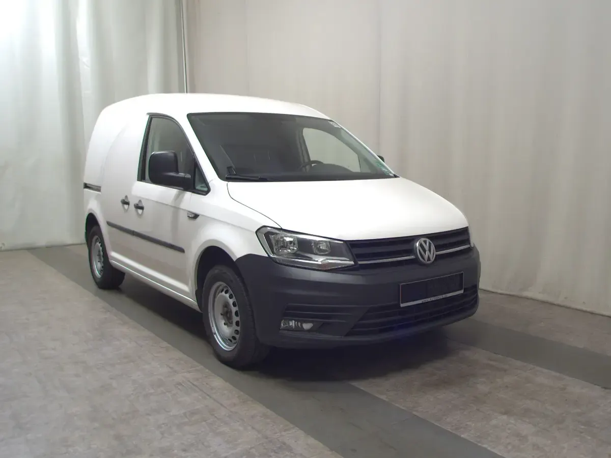 Gebraucht VW Caddy 102 PS (75 kW) 2021 Candyweiß Van / Kleinbus