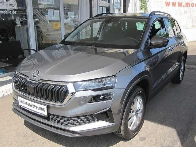 Graphitgraumet. Neu 2025 Skoda Karoq Selection SUV | 31.450 € (Etwas zu teuer) - Bild 1/2