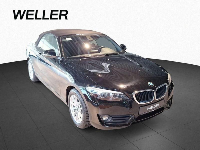 Gebraucht BMW 218 Advantage 136 PS (100 kW) 2018 Schwarz (schwarz) Cabrio