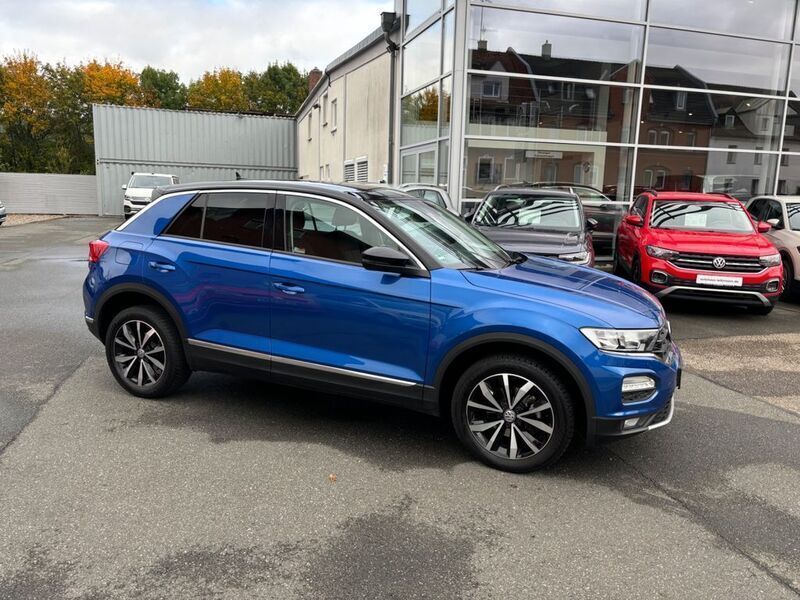 Gebraucht VW T-Roc Active 150 PS (110 kW) 2020 Ravennablau SUV
