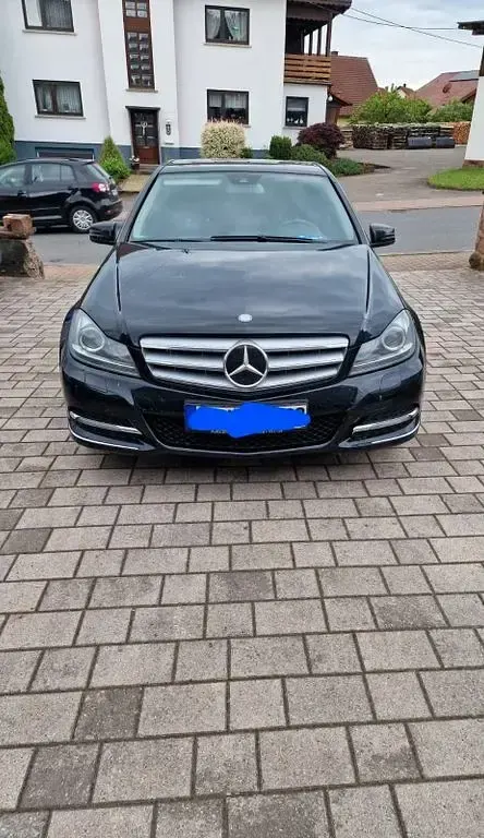 Gebraucht Mercedes C300 Elegance 231 PS (169 kW) 2011 Schwarz Limousine