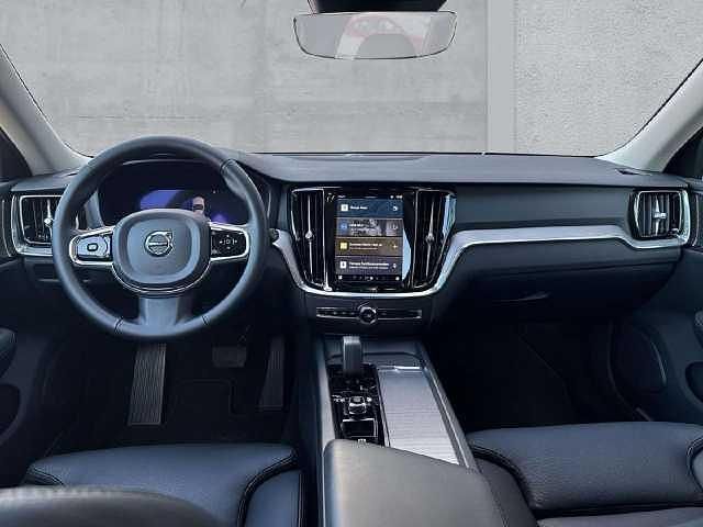 Gebraucht Volvo V60 CC 145 PS (106 kW) 2023 Kombi