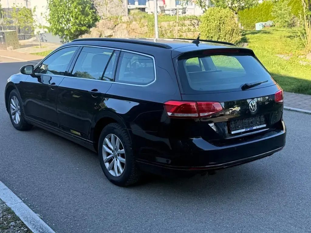 Second-hand VW Passat 190 CP (139 kW) 2015 Negru Break