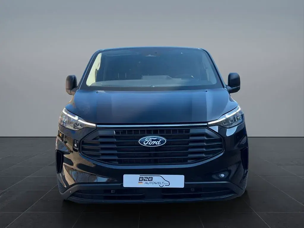 Neu Ford Transit Custom Trend 136 PS (100 kW) 2026 Schwarz Van / Kleinbus