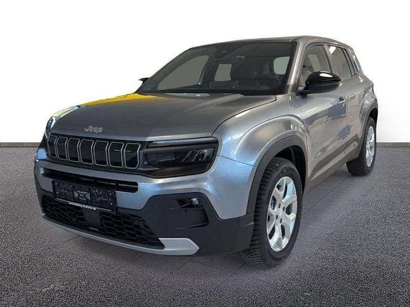 Neu Jeep Avenger Altitude 101 PS (74 kW) 2026 Stone grey SUV