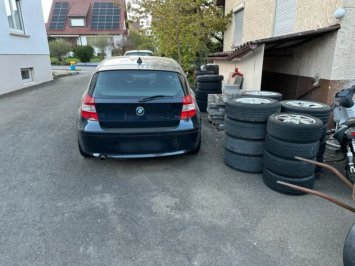 Gebraucht BMW 120 150 PS (110 kW) 2006 Blau Kleinwagen