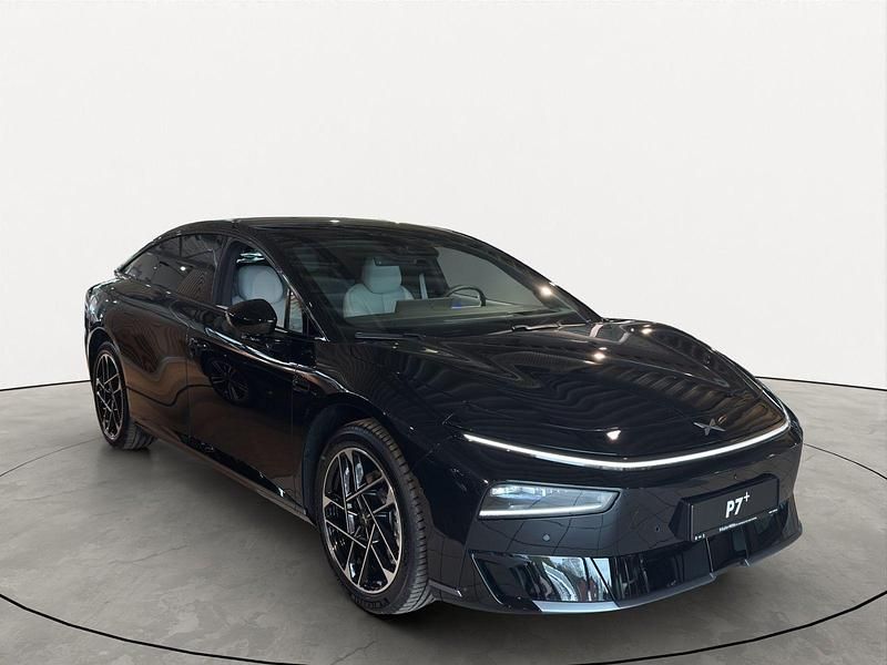 Neu XPENG P7 RWD Long Range 230 kW (313 PS) 2026 Midnight black Limousine