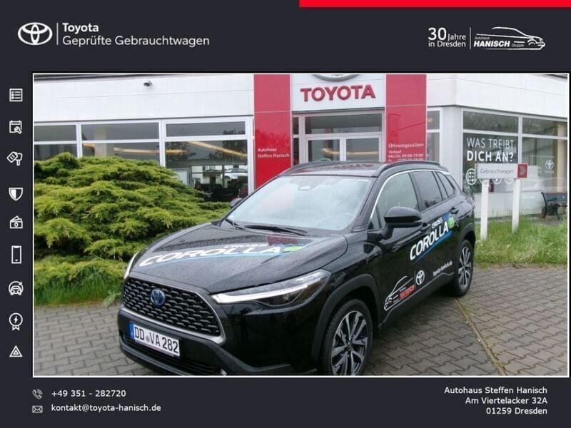 Tiefschwarz mica metallic Gebraucht 2023 Toyota Corolla Cross Team SUV | 34.890 € (Etwas zu teuer) - Bild 1/4