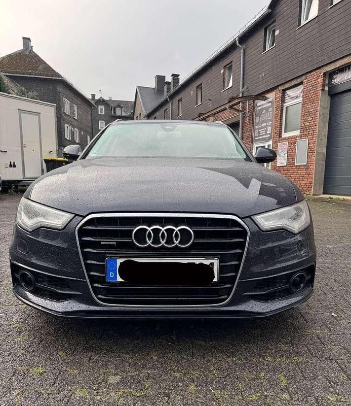 Blau Gebraucht 2013 Audi A6 S-Line Kombi | 14.800 € (Fairer Preis) - Bild 1/4