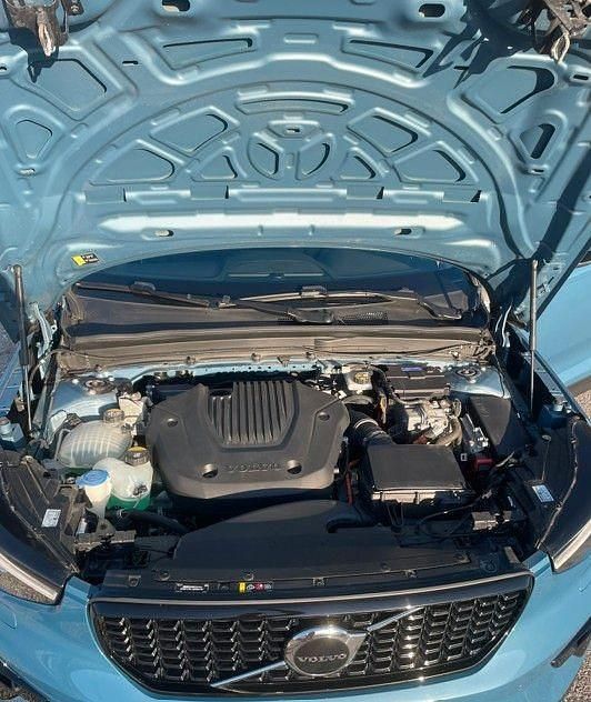 Gebraucht Volvo XC40 Plus 179 PS (131 kW) 2022 Blau SUV